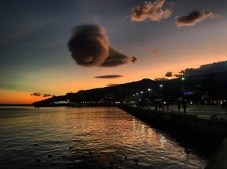 Вечернее море